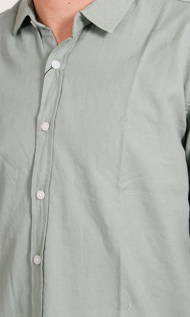 R206394 -Light Green Button-Up Shirt